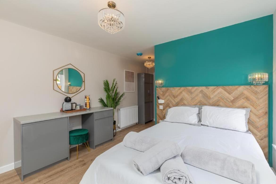 Ocean Studio Apartments 利特尔 外观 照片